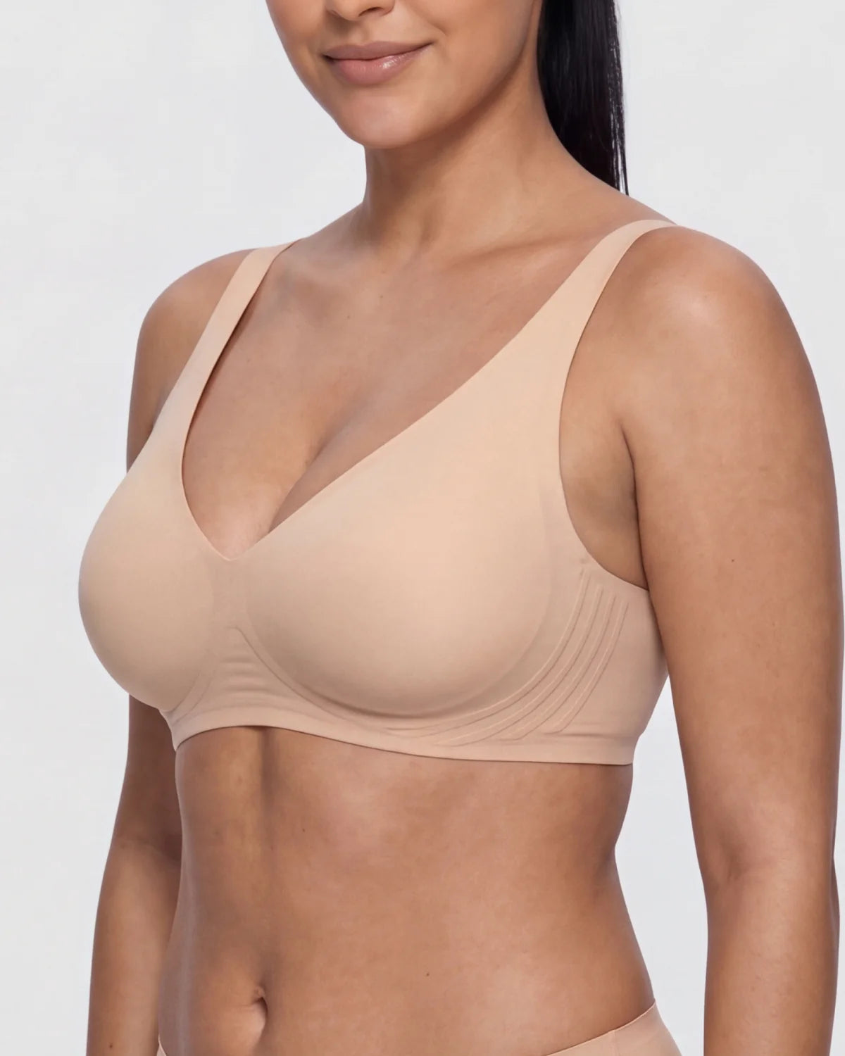 Side - CURVS Deep V Bra - Nude #Color_Nude
