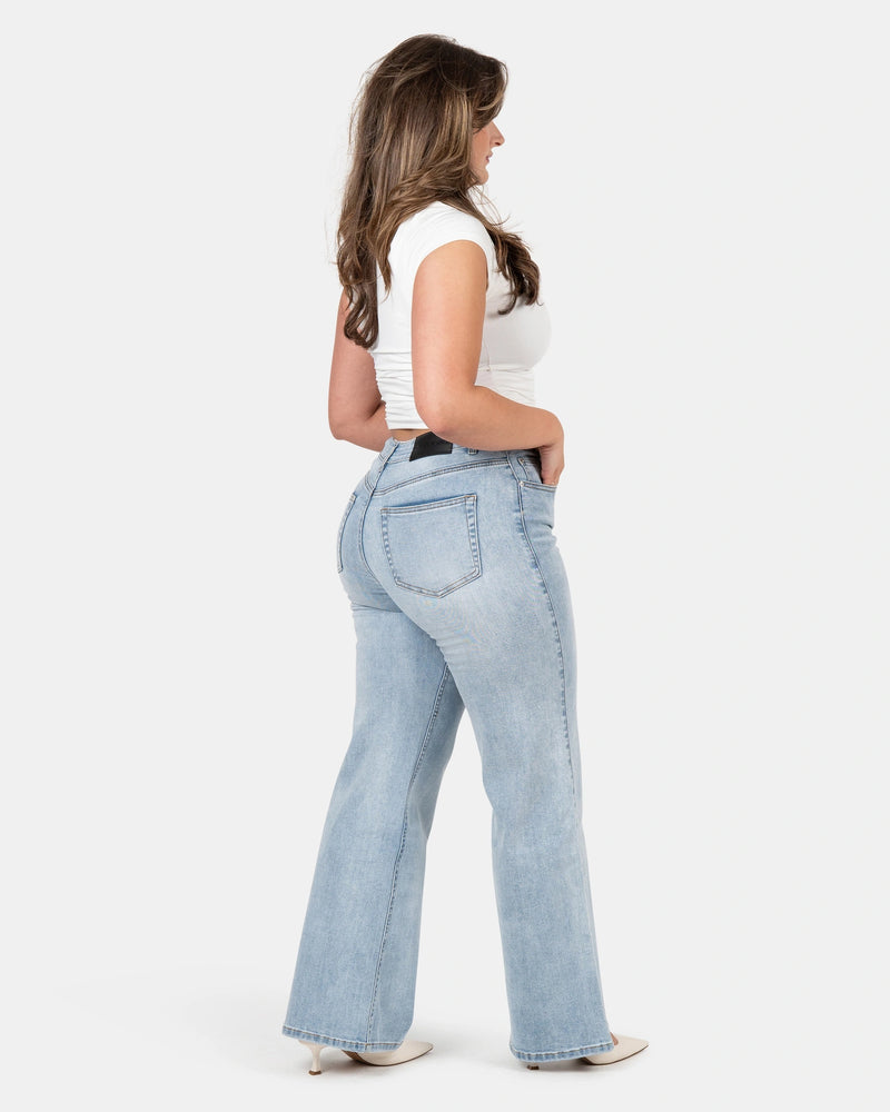 L | 169cm | 74cm waist