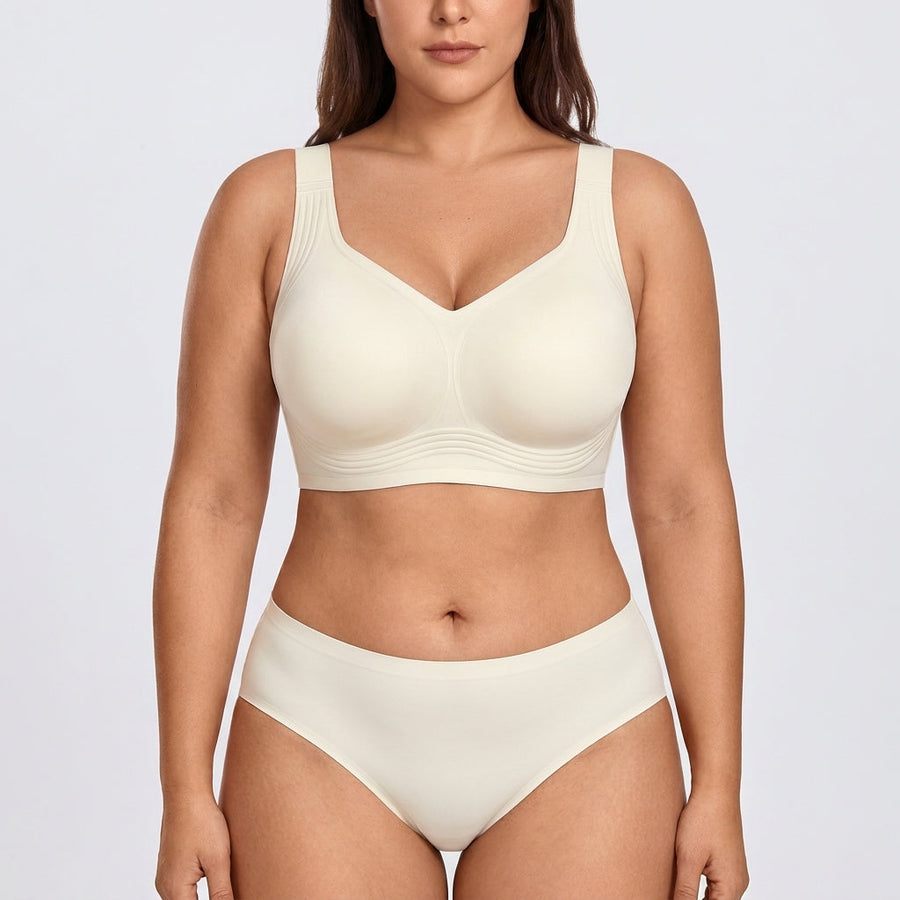 Seamless Mid-Rise Bikini - Cream White on model, front #Color_Cream White