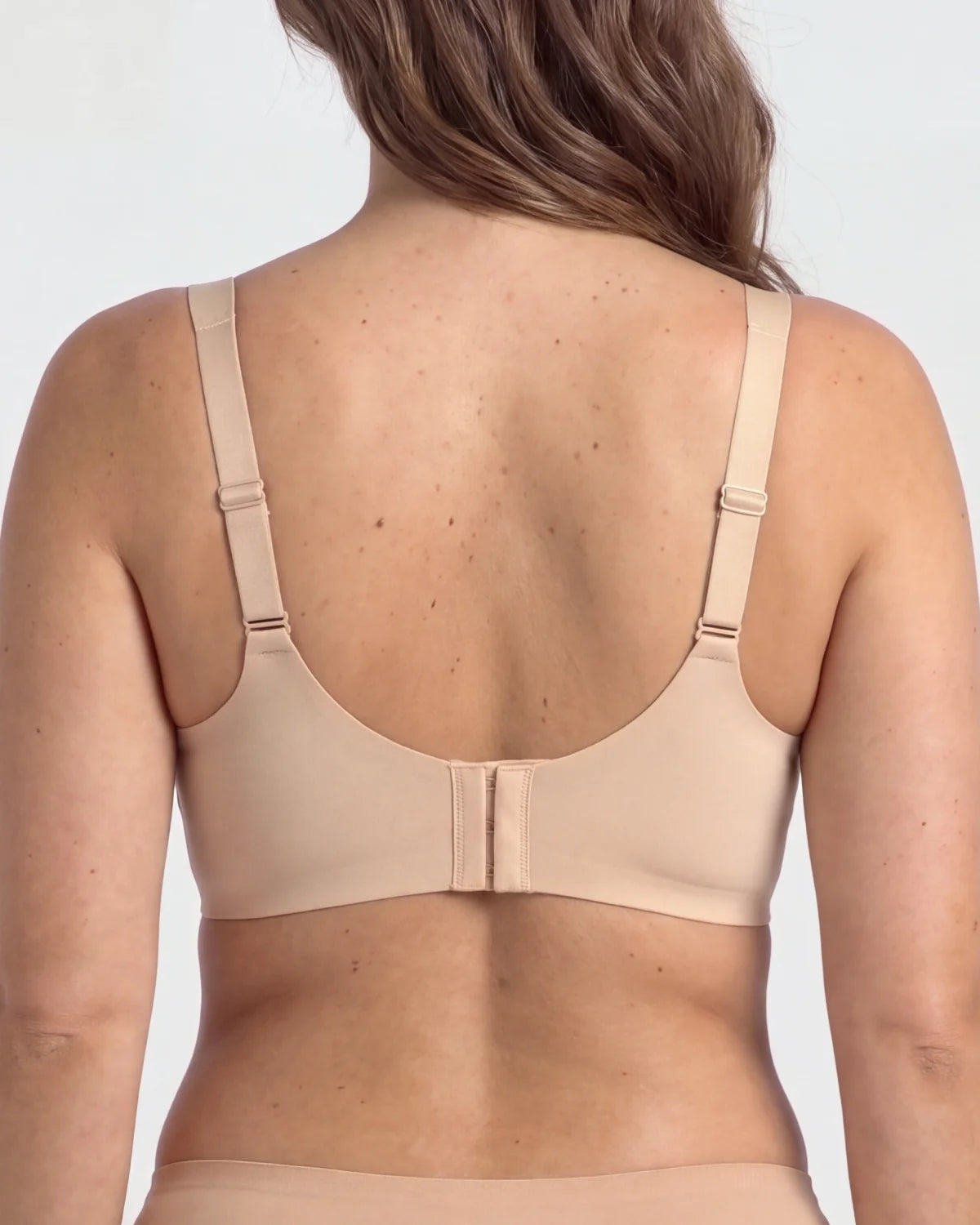 Back - CURVS Scalloped Bra - Nude #Color_Nude
