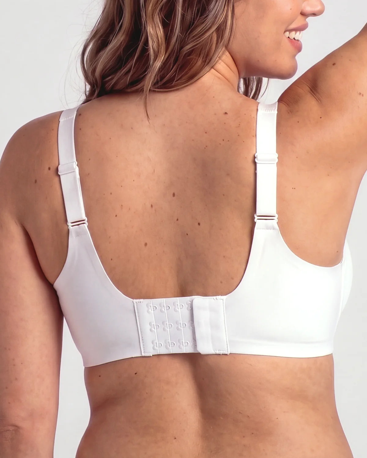 Back - CURVS V-Neck Mesh Bra - White #Color_White
